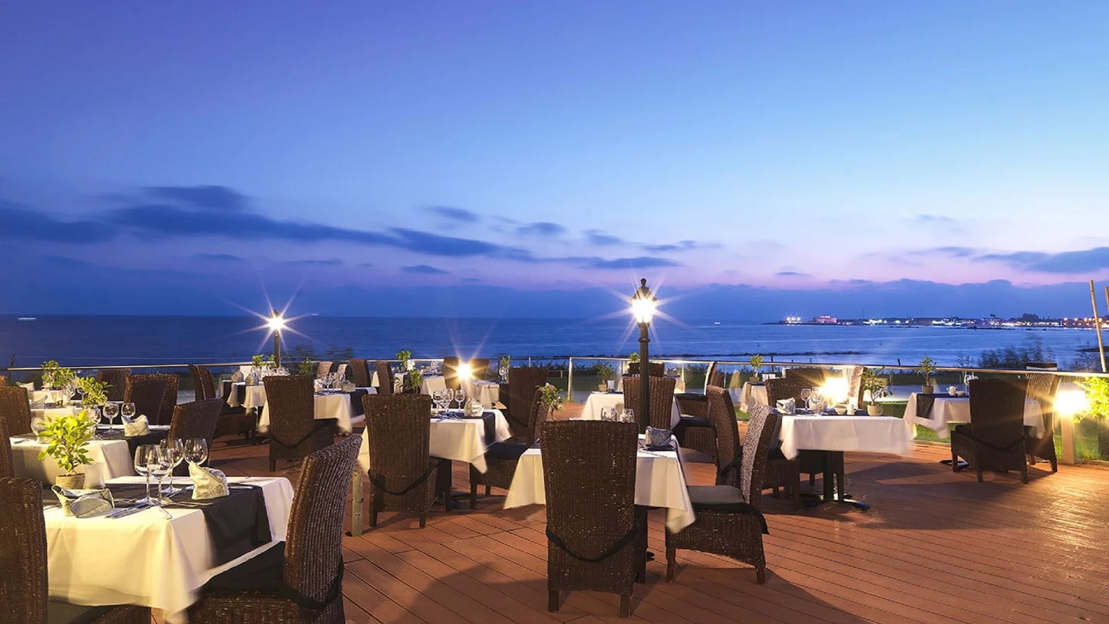 restaurants-seven-orchids