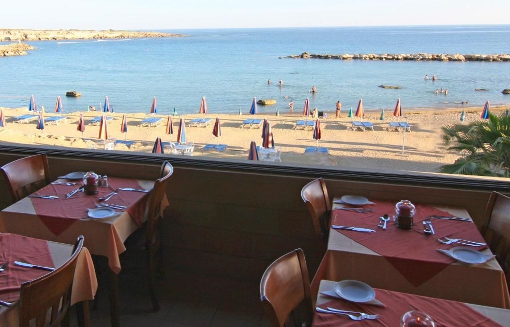 restaurants-main-restaurant