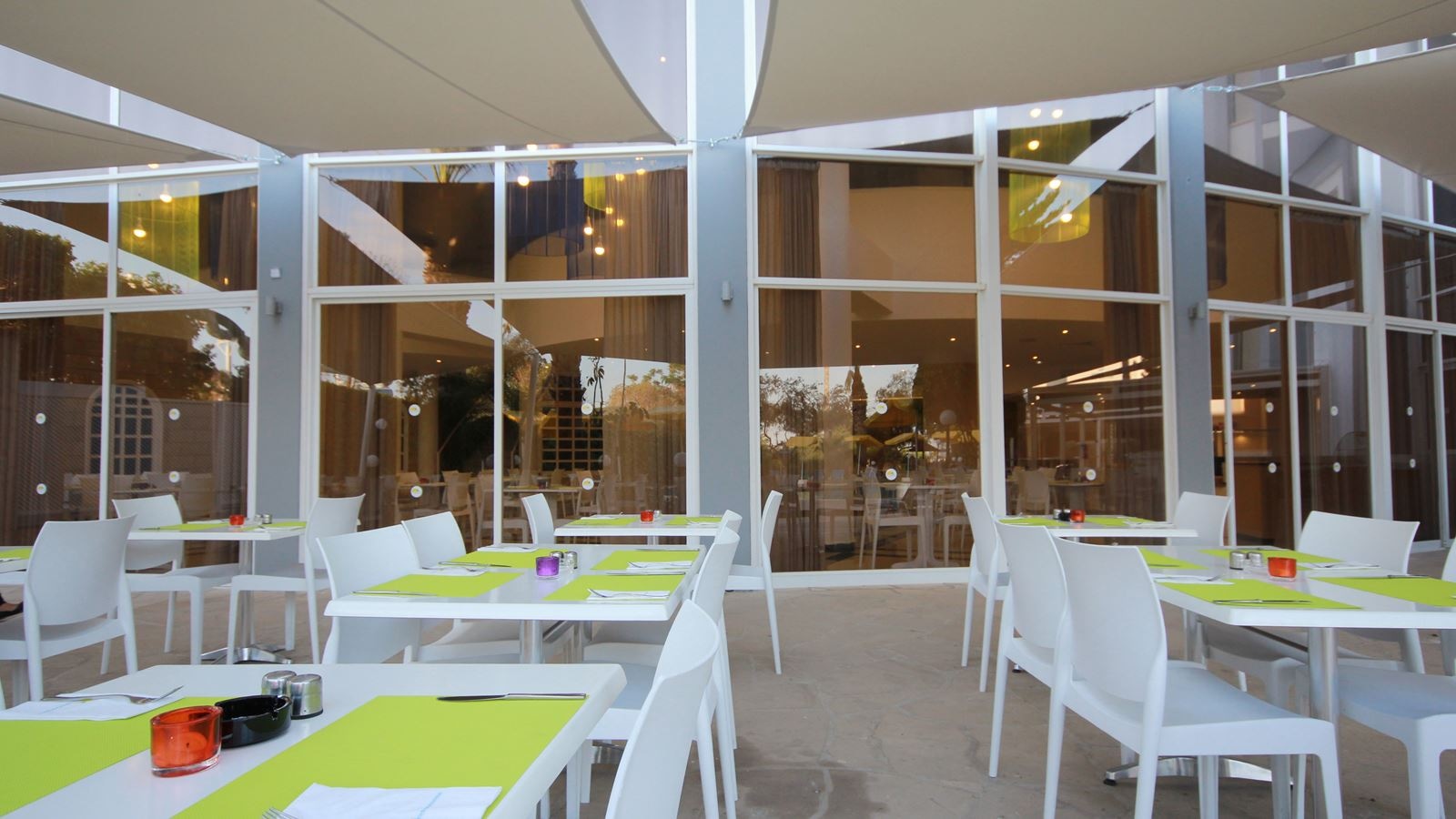 restaurants-hotel-restaurant