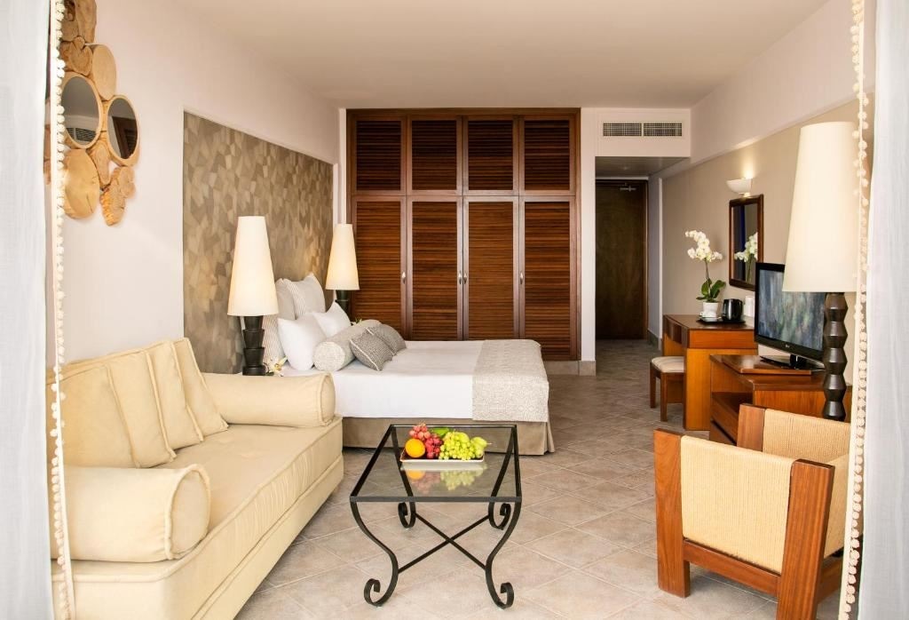 rooms-prenium-junior-suite--balcony-or-terrace