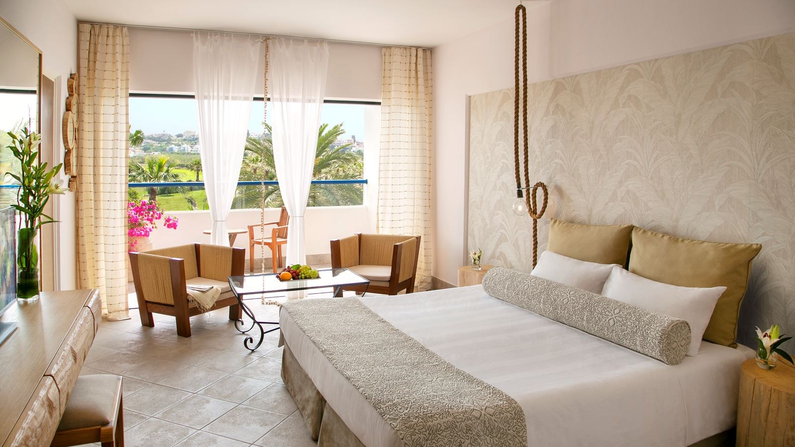 rooms-adults-only-premium-room-mountain-view