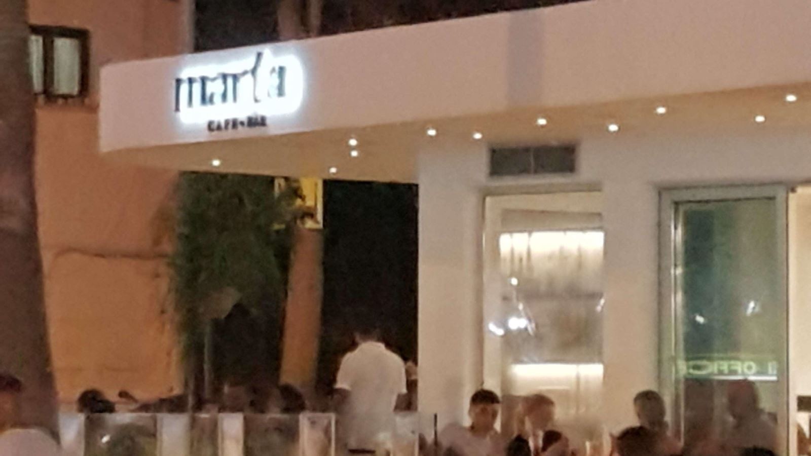 restaurants-restaurants