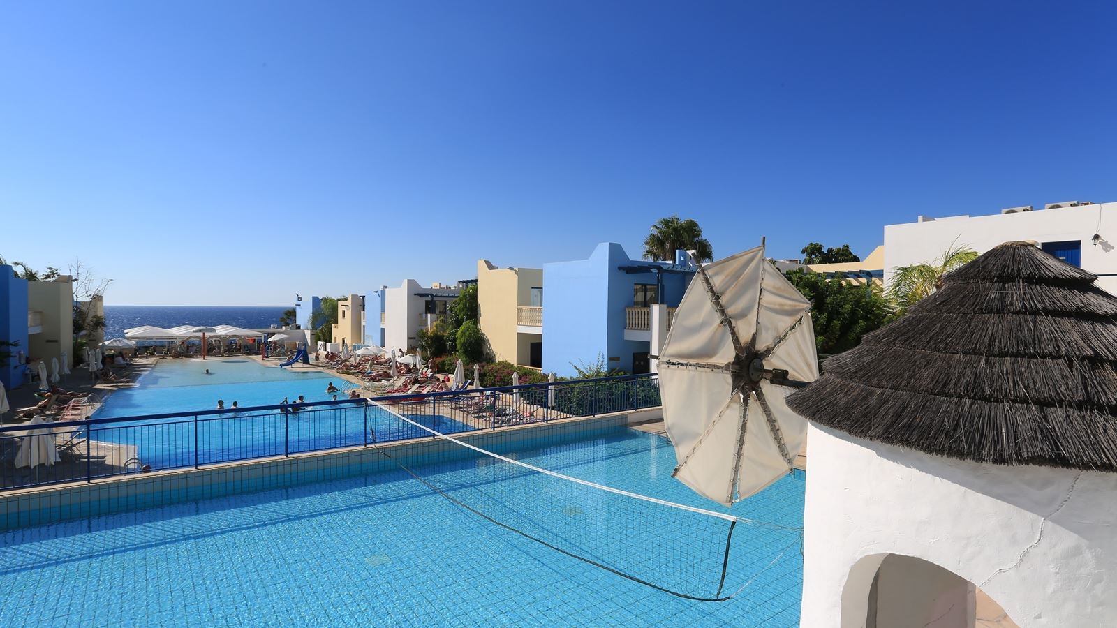 pools-outdoor-childrens-pool