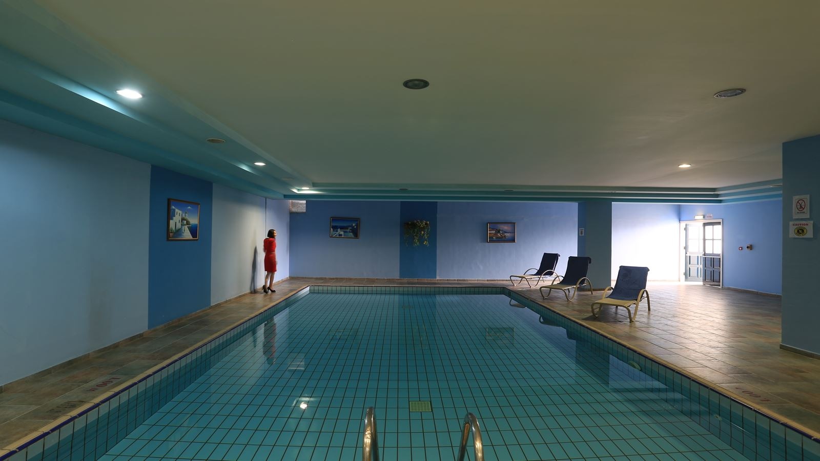 pools-indoor-pool