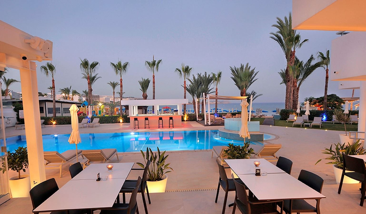 restaurants-main-restaurant