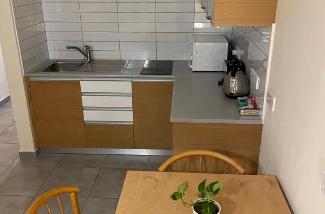 rooms-standard-studio-gardenview-balcony