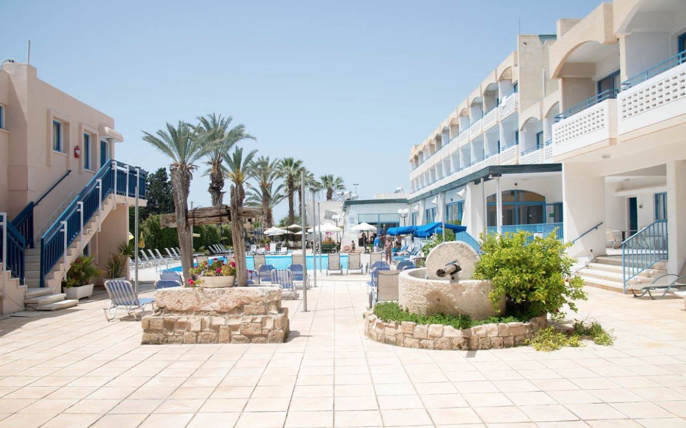 general-main-building