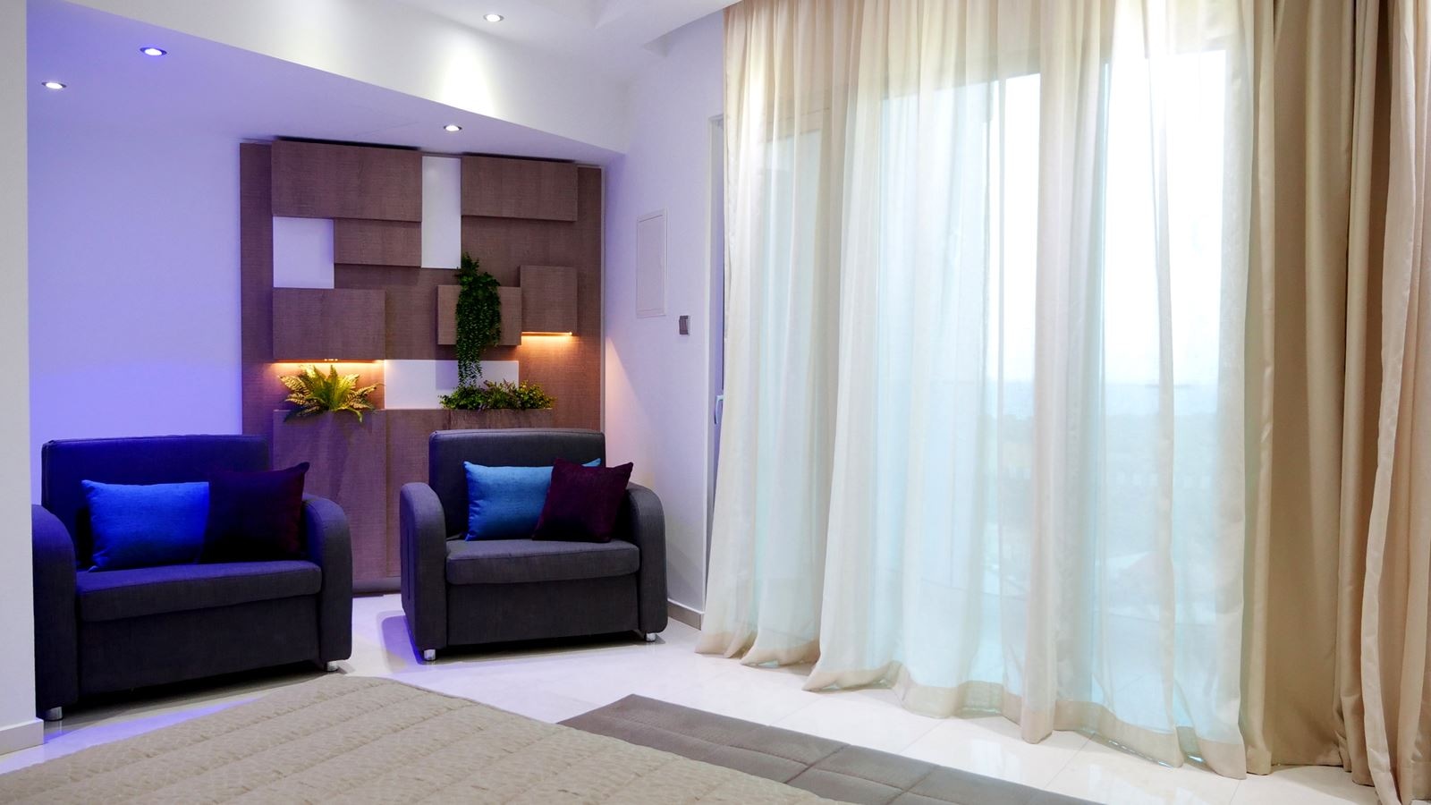 rooms-single-use-superior-room-sea-view-balcony