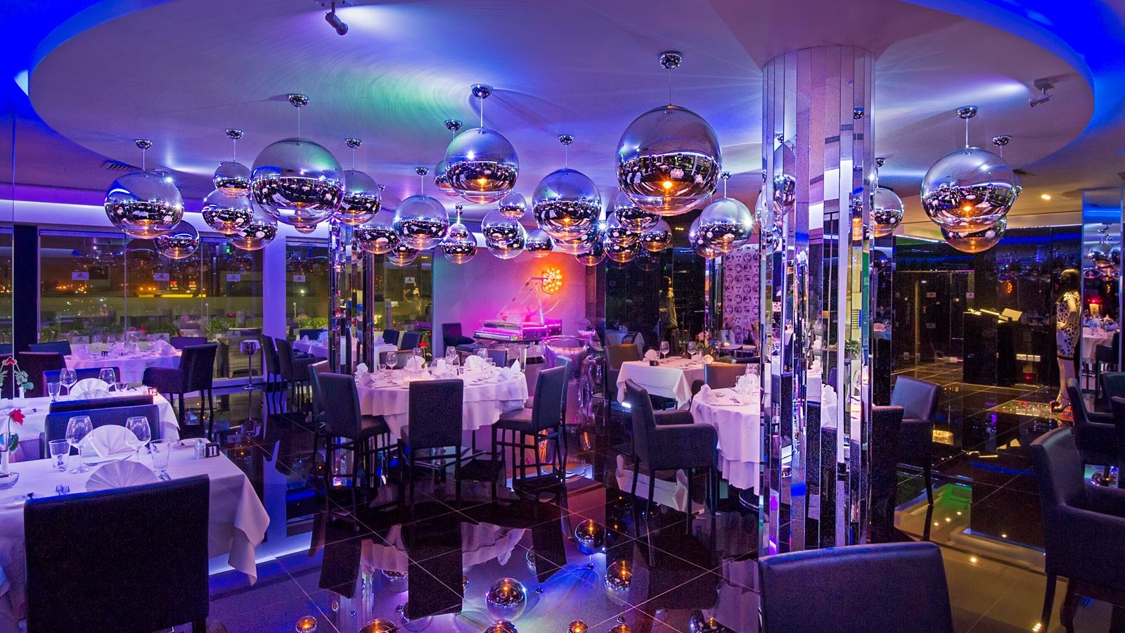 restaurants-glasshouse-lounge-restaurant