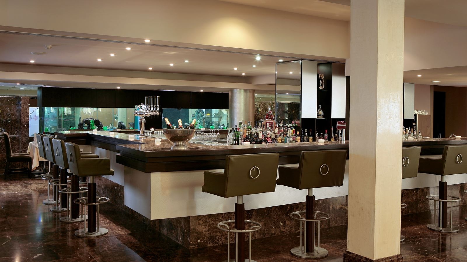 bars-valentines-piano-bar