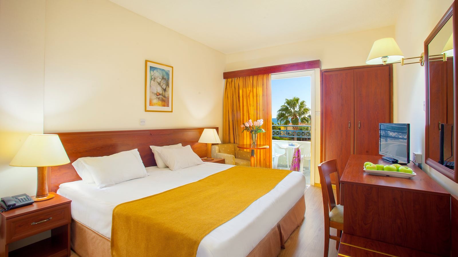 rooms-single-use-standard-room-balcony