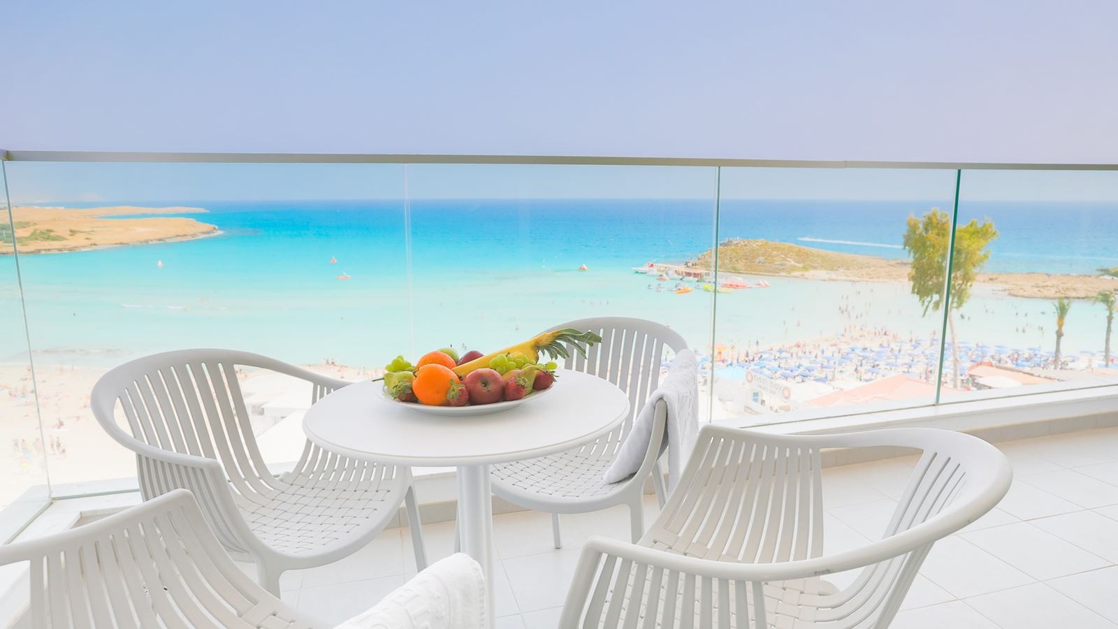 rooms-standard-room--sea-view-balcony-