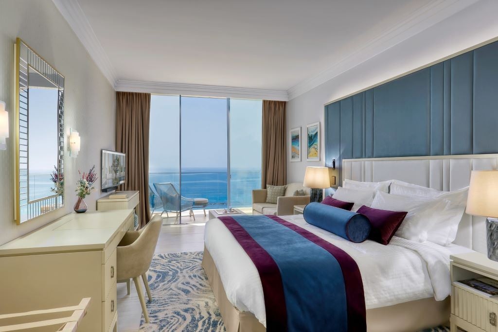 rooms-deluxe-room-seaview-balcony-or-terrace