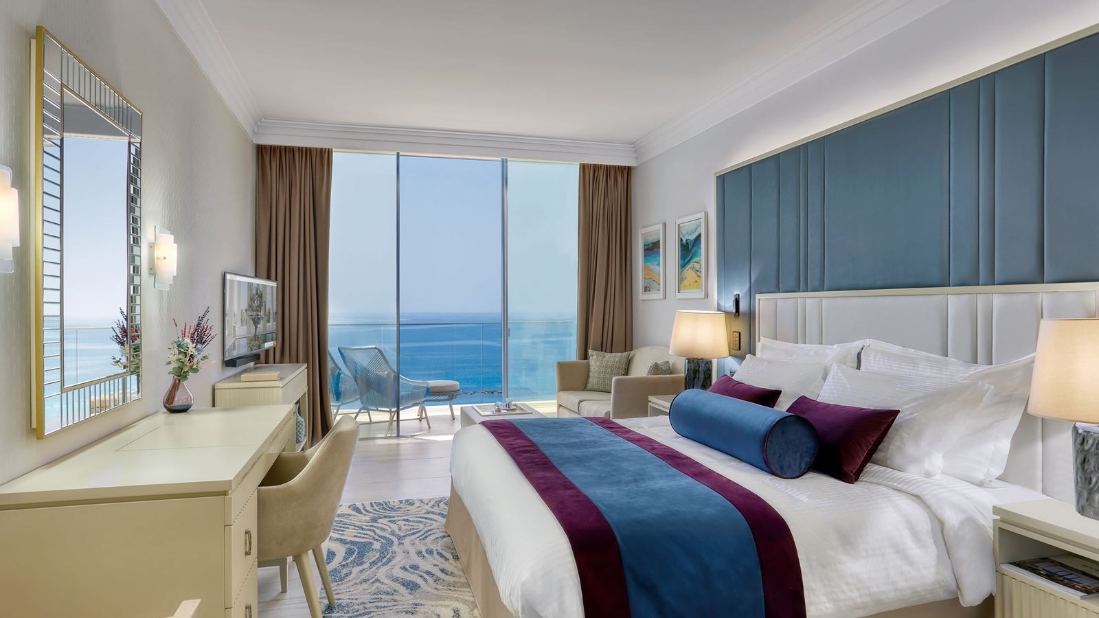 rooms-single-deluxe-room-seaview-balcony-or-terrace