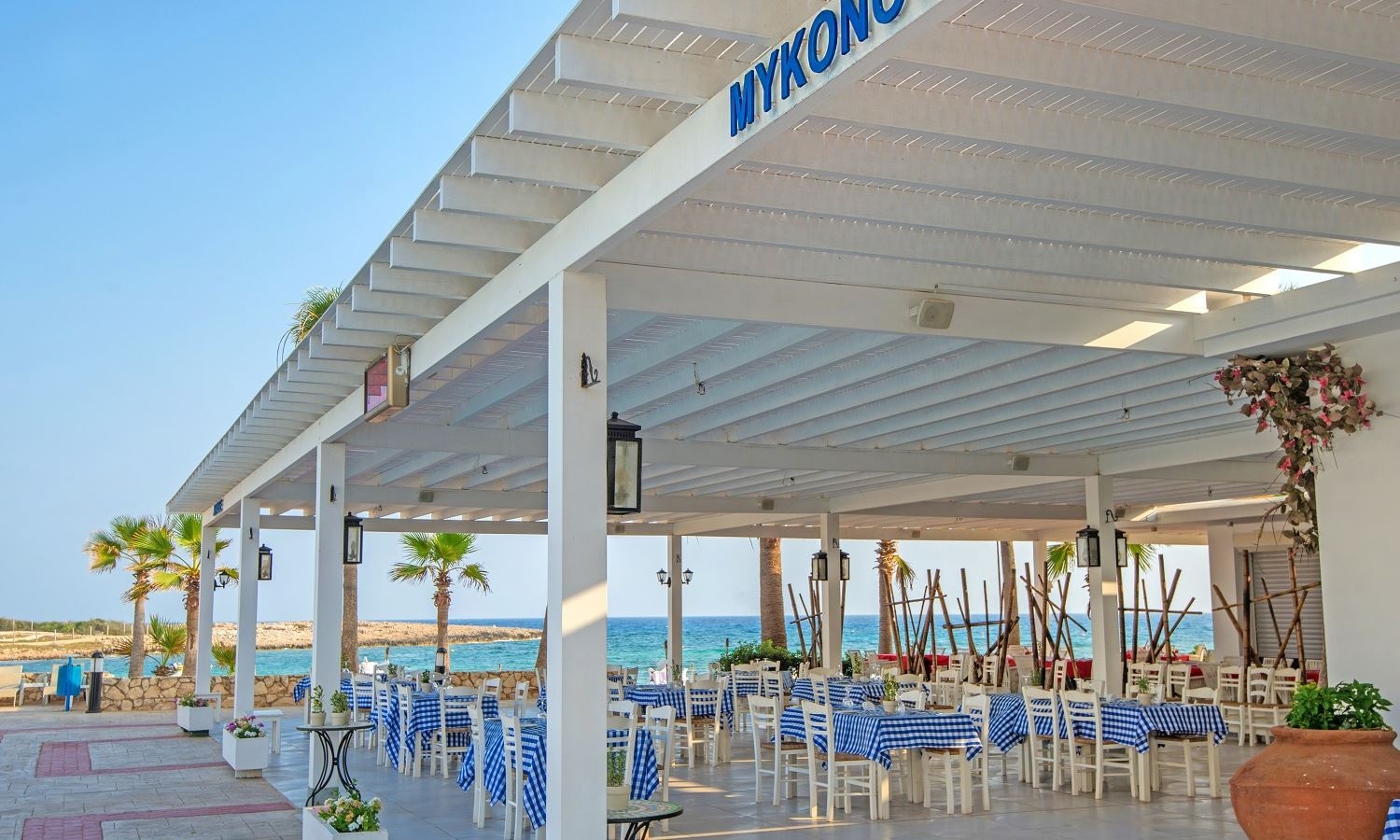 restaurants-restaurants