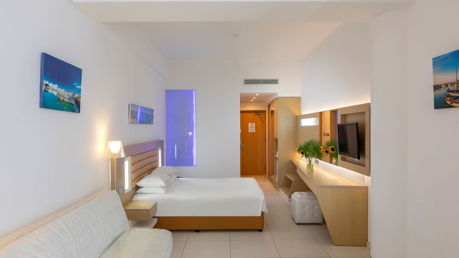 rooms-superior-room-seaview-terrace