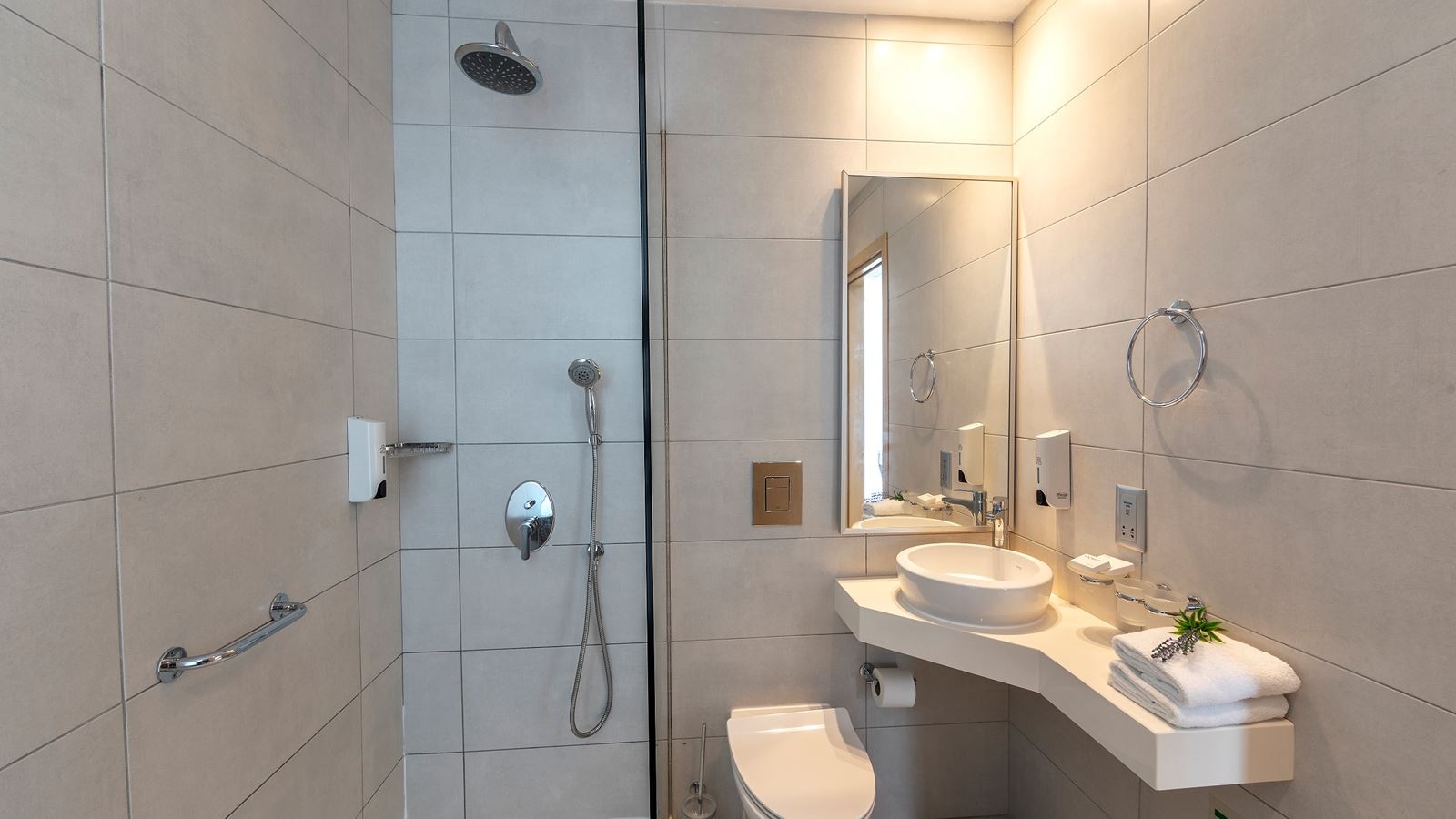 rooms-superior-room-seaview-terrace