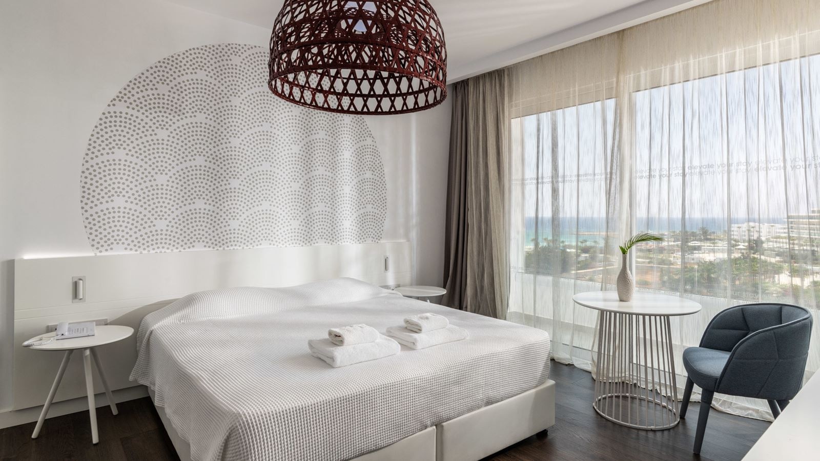 rooms-superior-room-inland-view-balcony