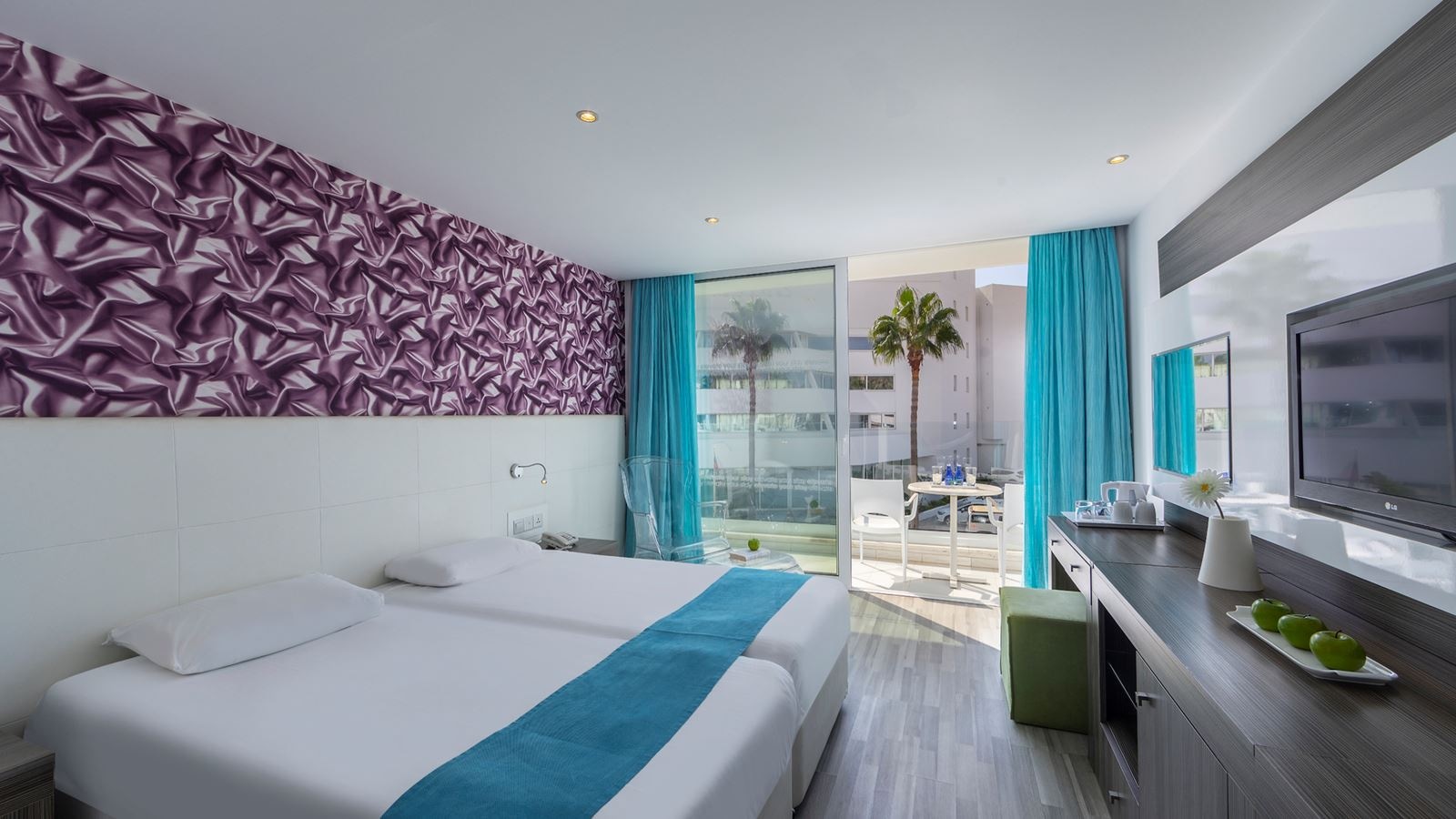 rooms-annex-room-balcony-or-terrace