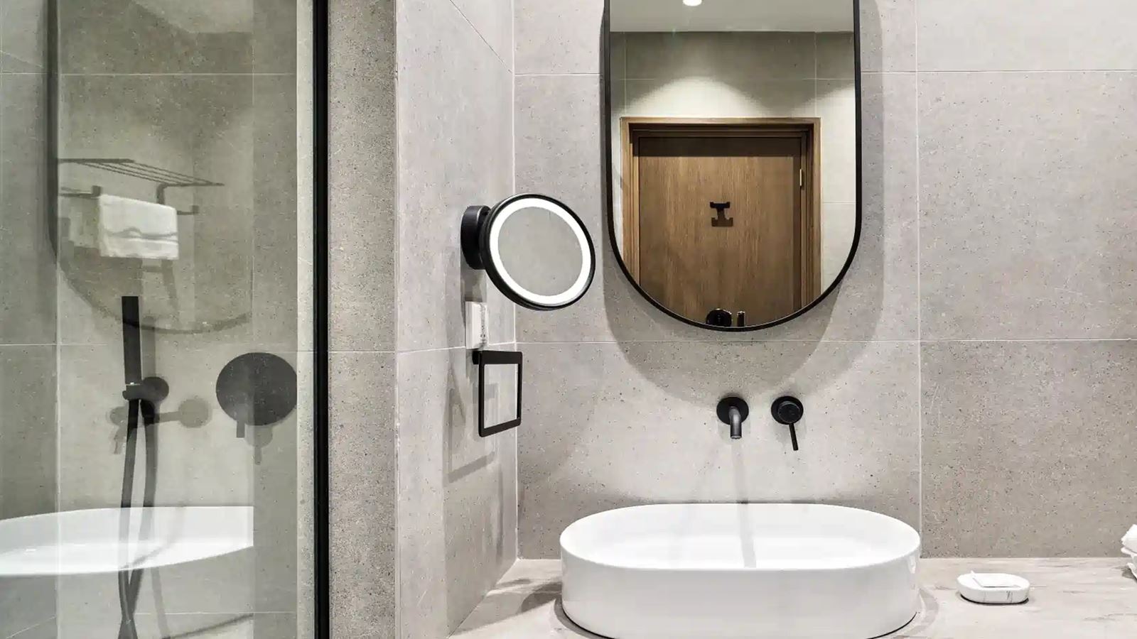 rooms-sky-view-suite-private-jacuzzi-terrace