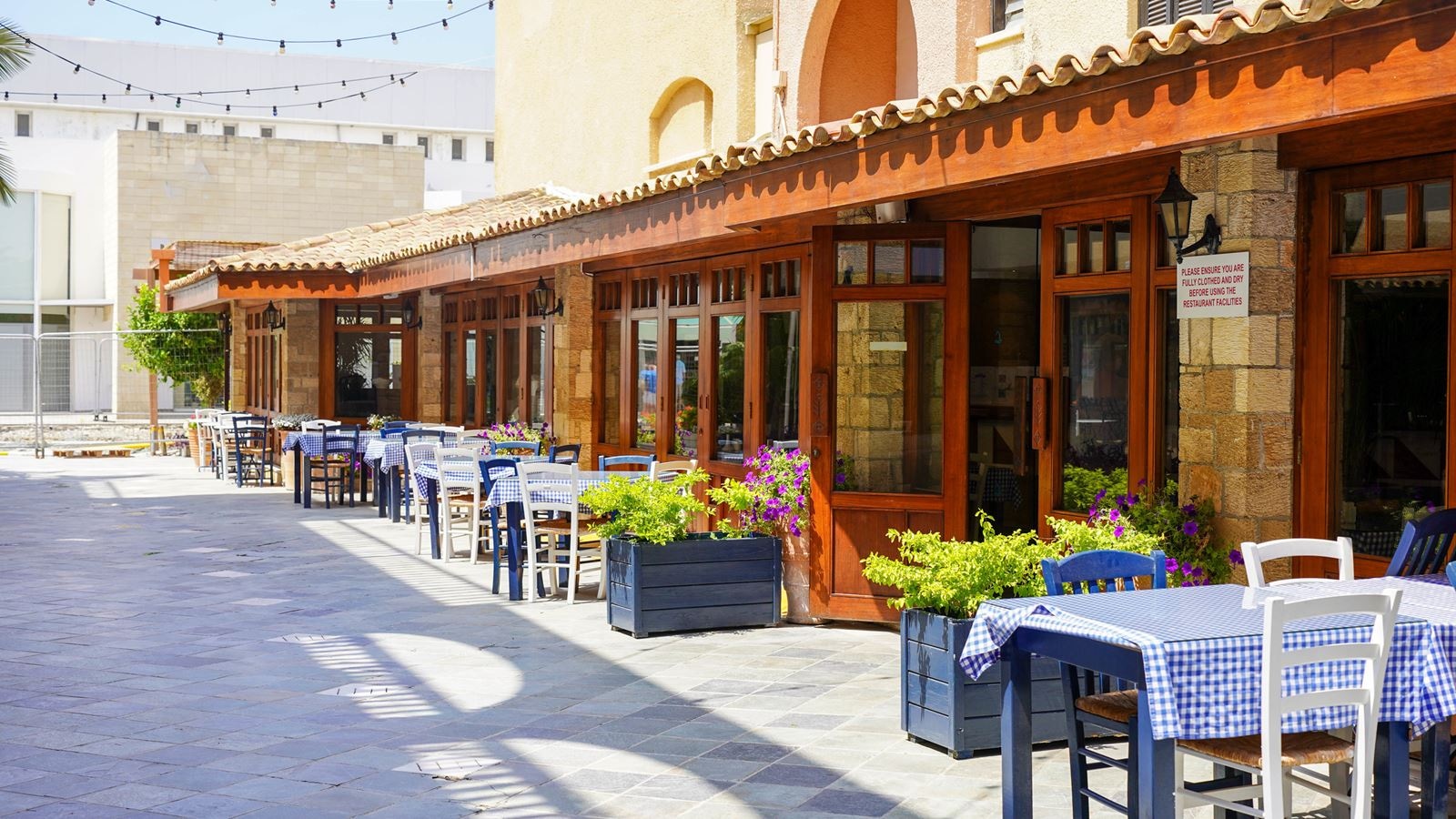 restaurants-restaurants