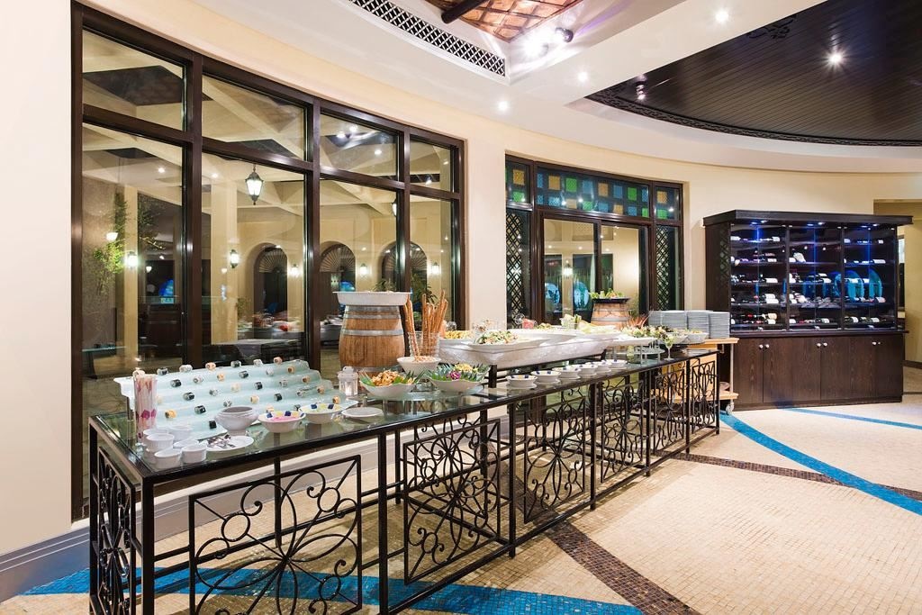 restaurants-restaurants