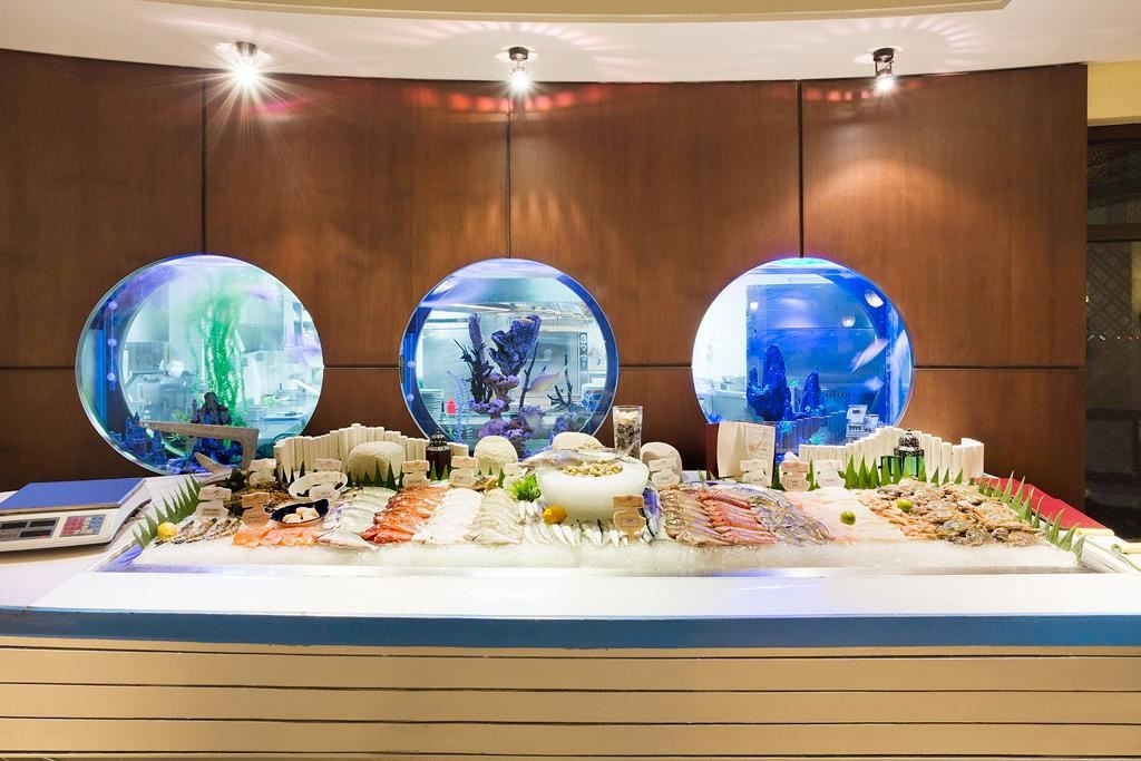 restaurants-restaurants