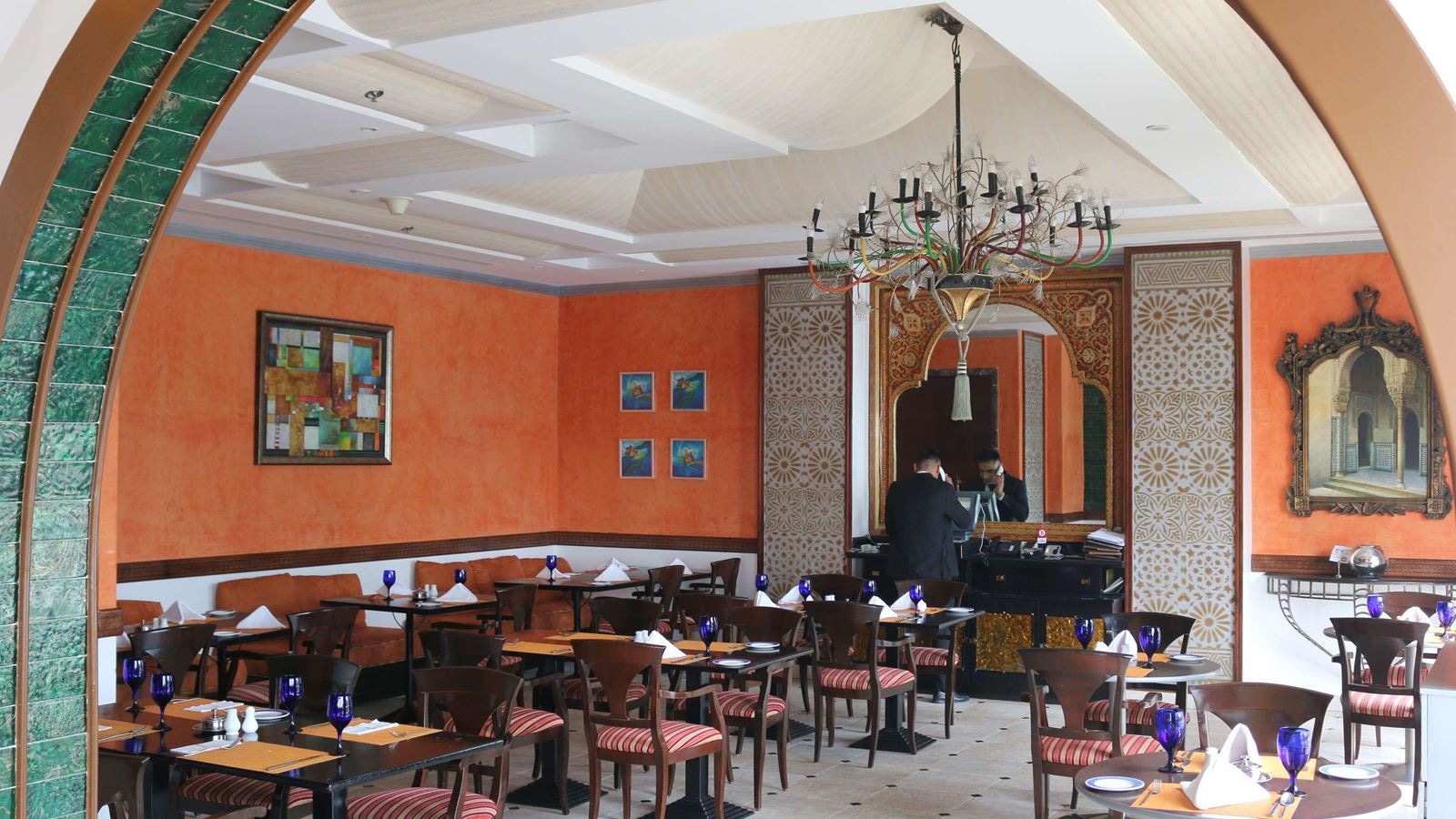 restaurants-restaurants