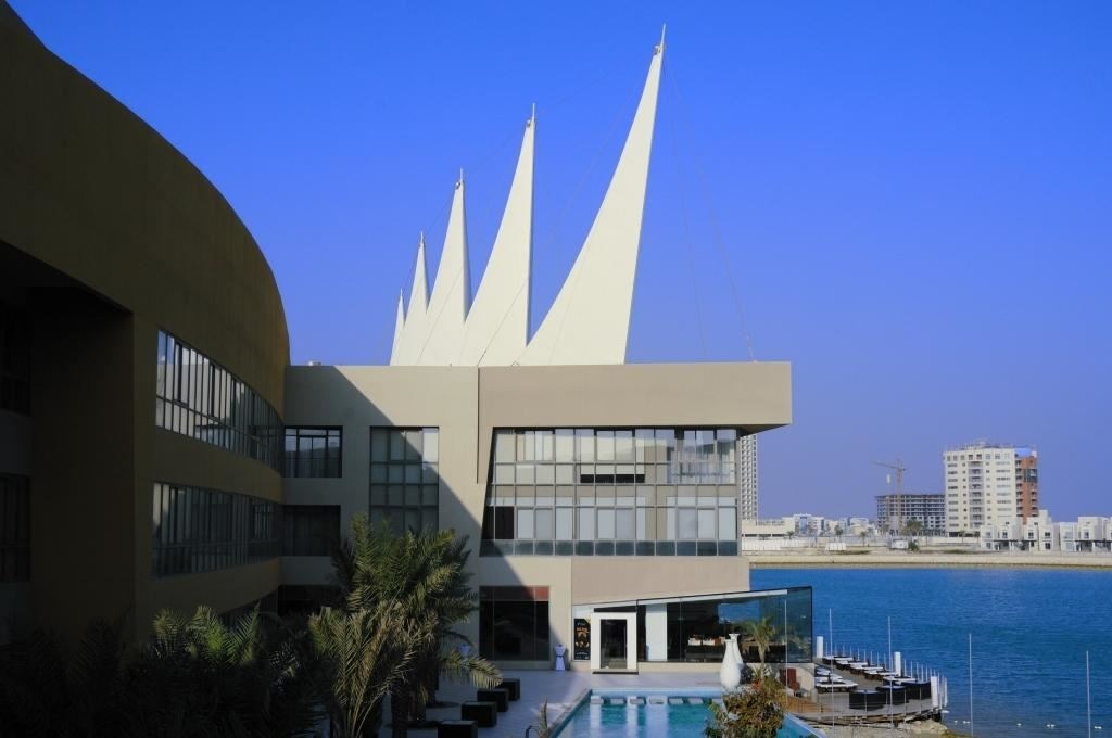 general-main-building