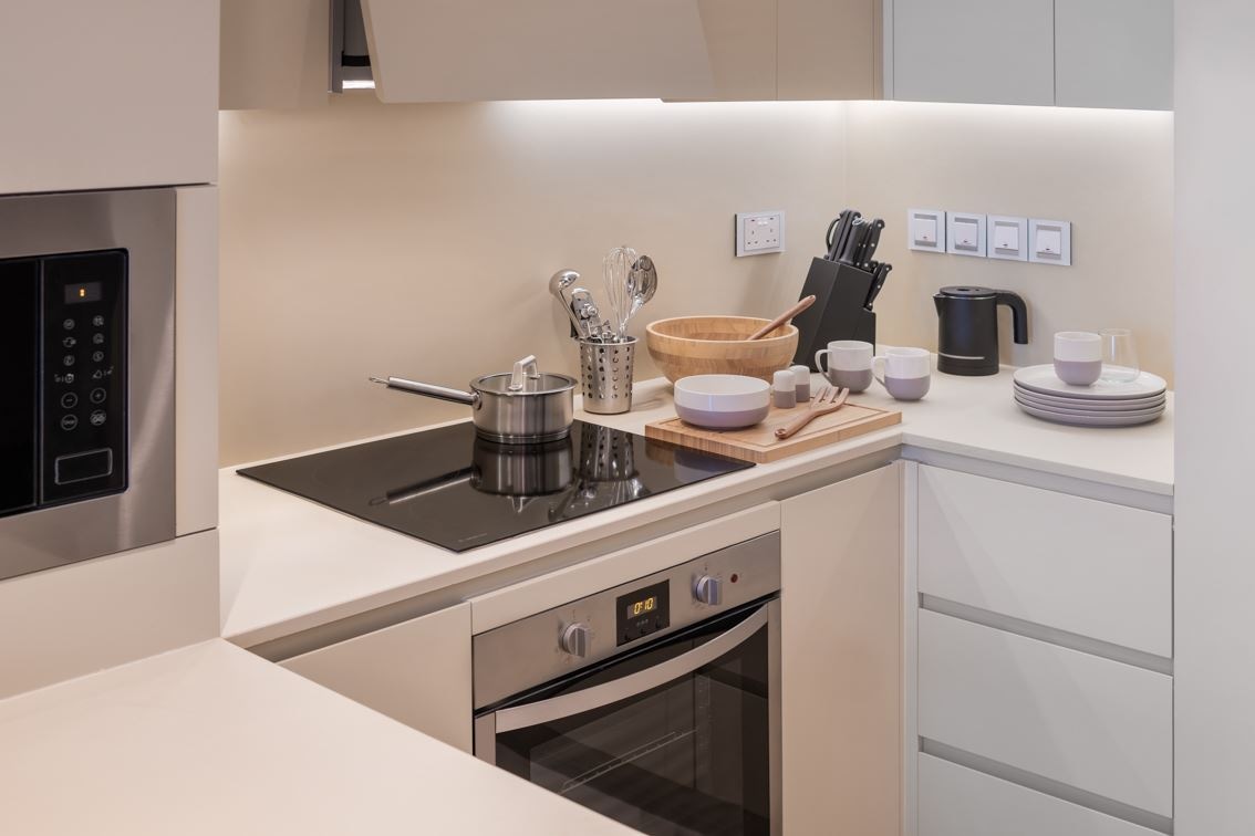 rooms-deluxe-one-bedroom-apartment