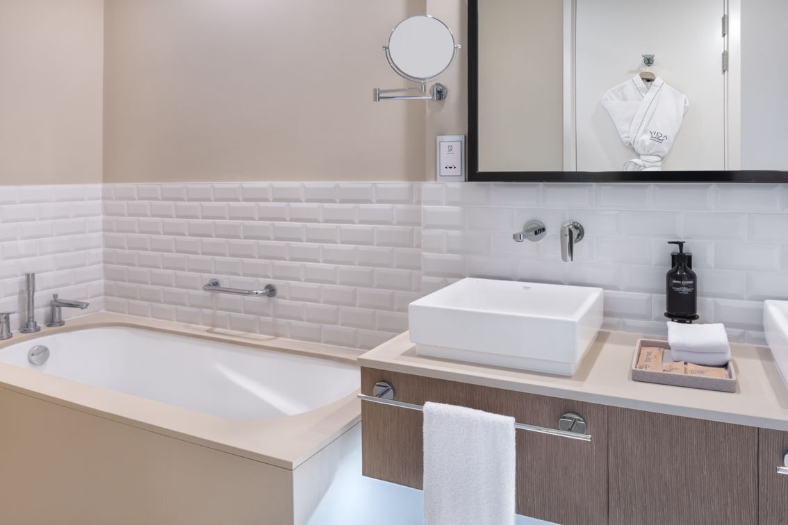 rooms-deluxe-three-bedroom-apartment