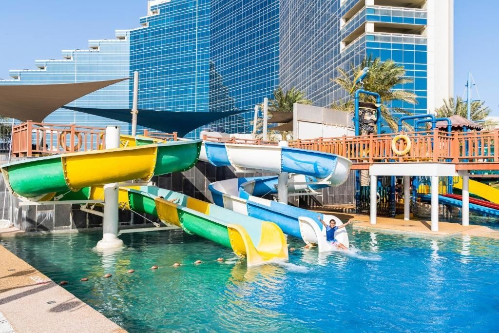 water-park-water-park