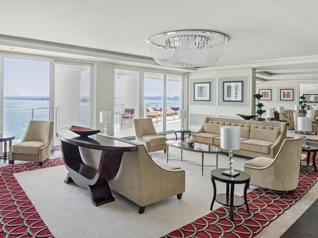 restaurants-club-lounge--premier-rooms