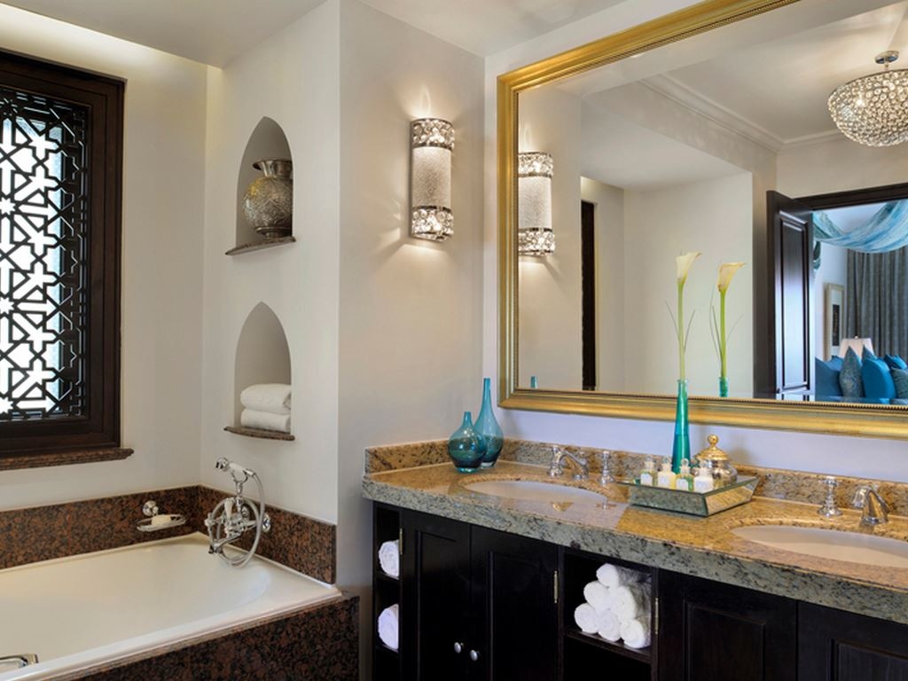 rooms-arabian-court-executive-suite