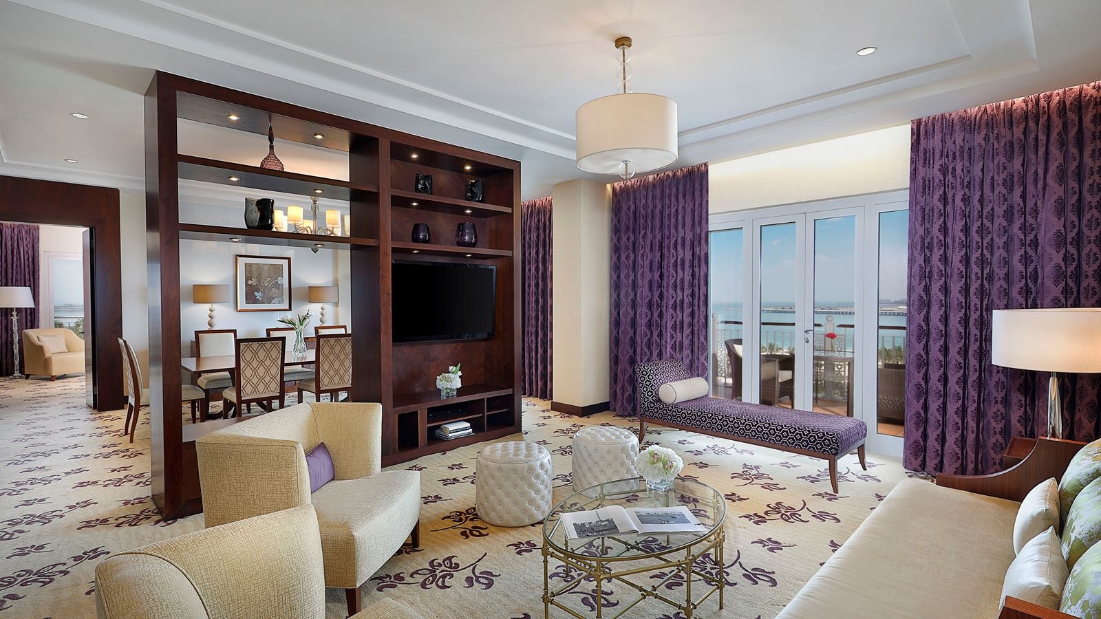 rooms-royal-suite