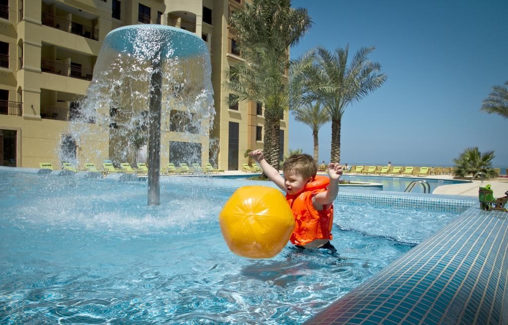 pools-outdoor-childrens-pool