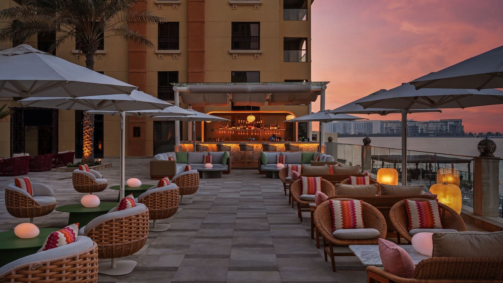 restaurants-the-sunset-hub