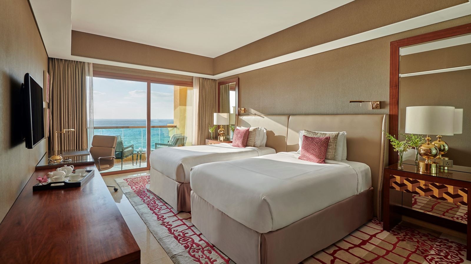 rooms-fairmont-view-room-double