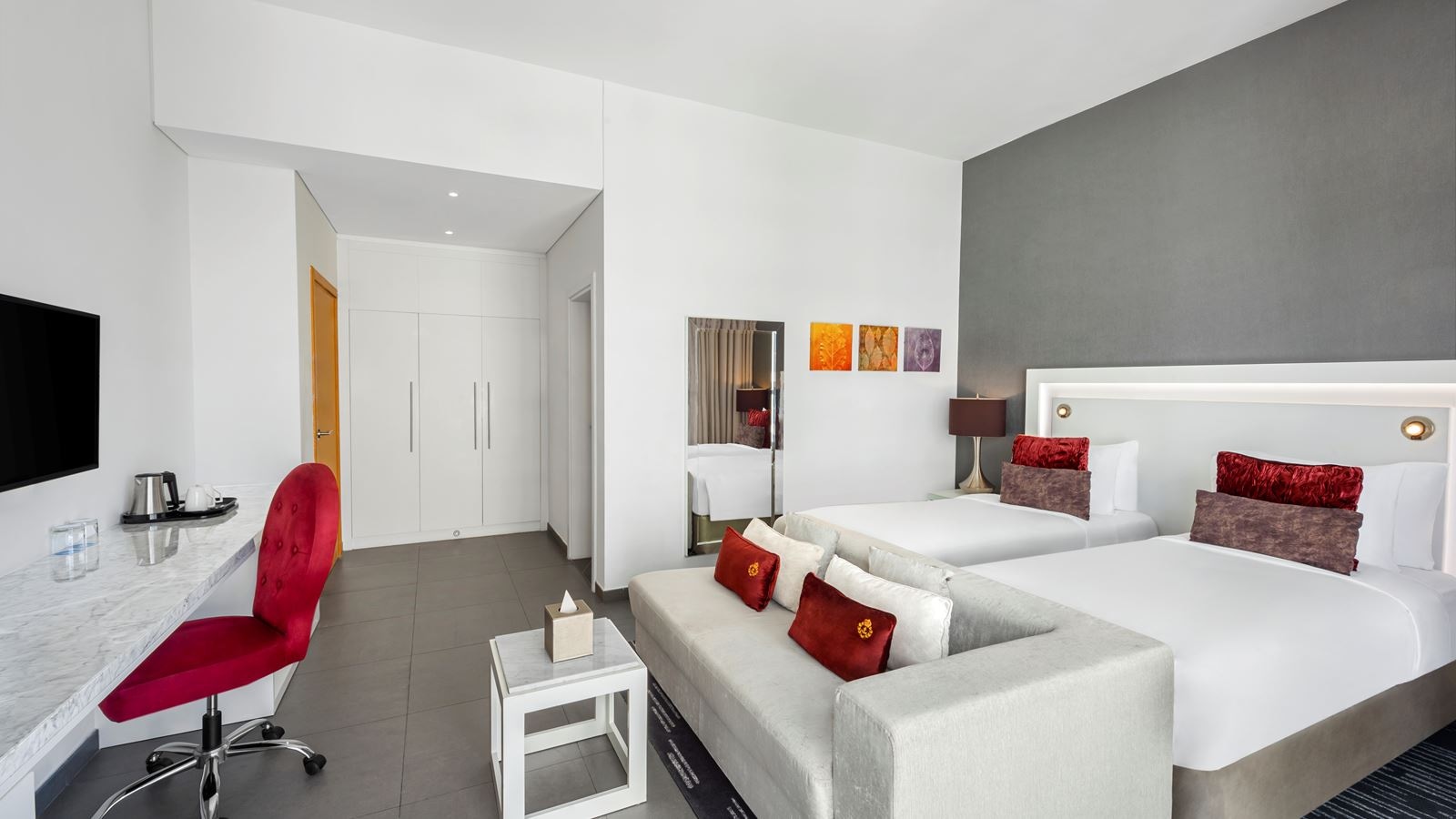 rooms-superior-room-with-balcony