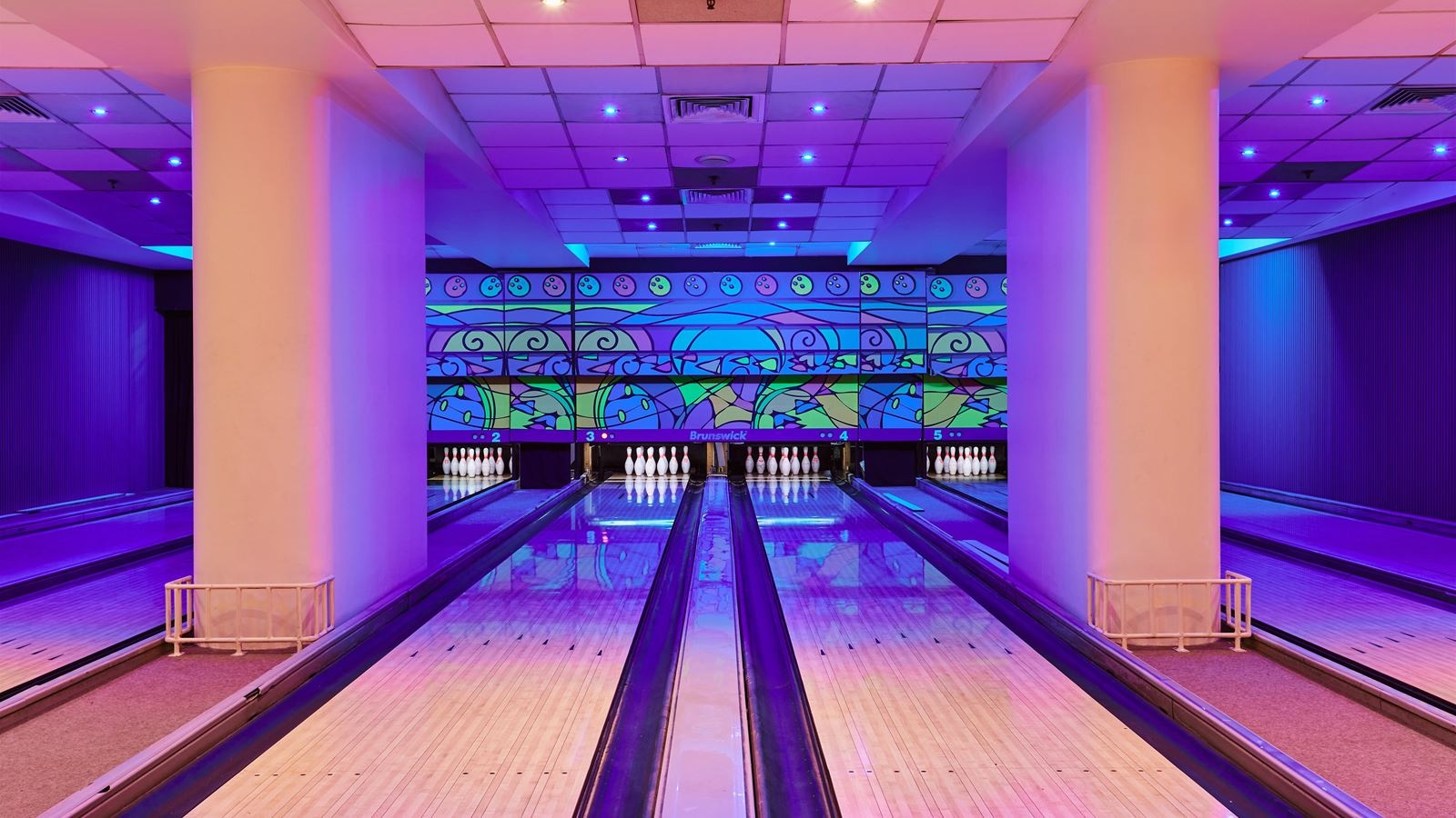 bars-the-avenue-bowling