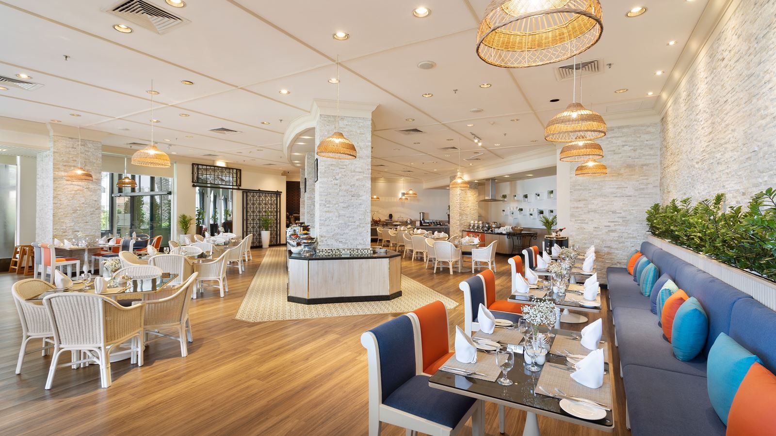 restaurants-cafe-naseem