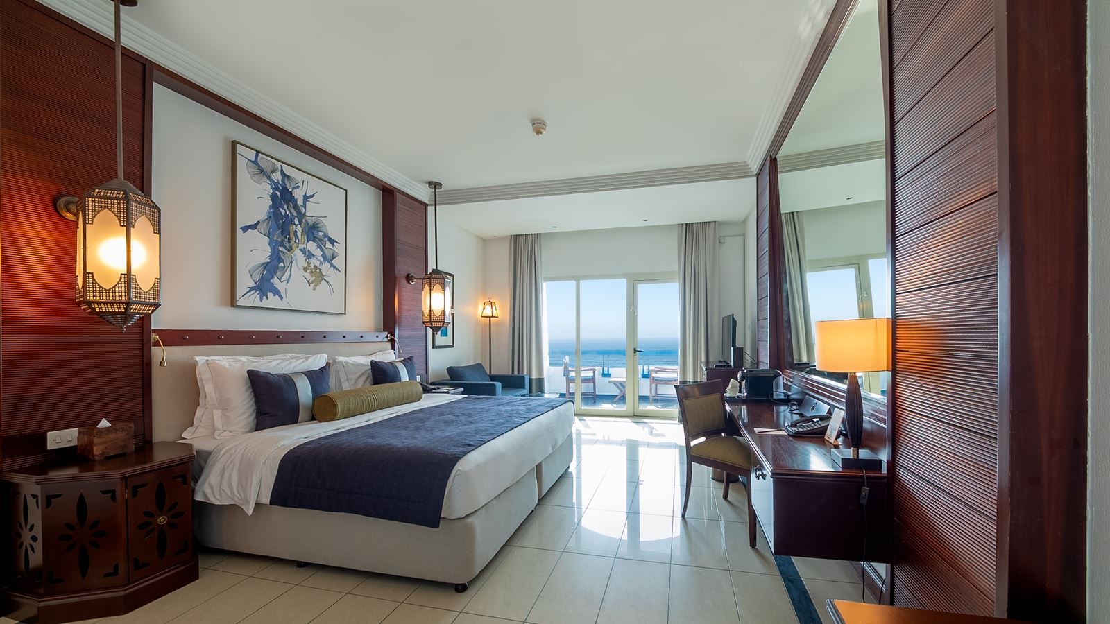 rooms-signature-deluxe-room