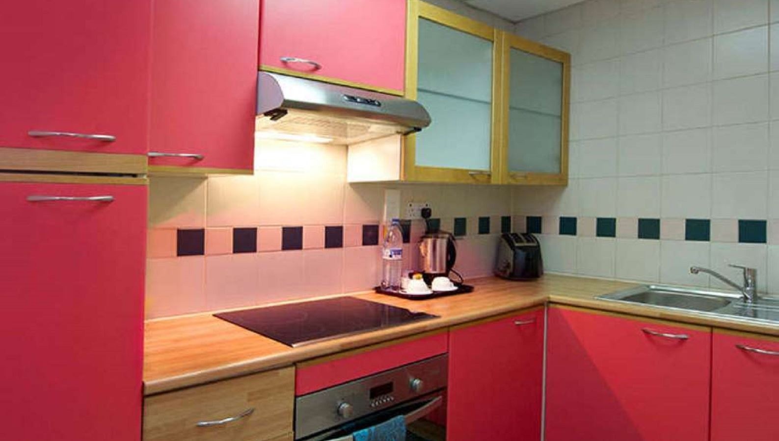 rooms-1-broom-club-suite