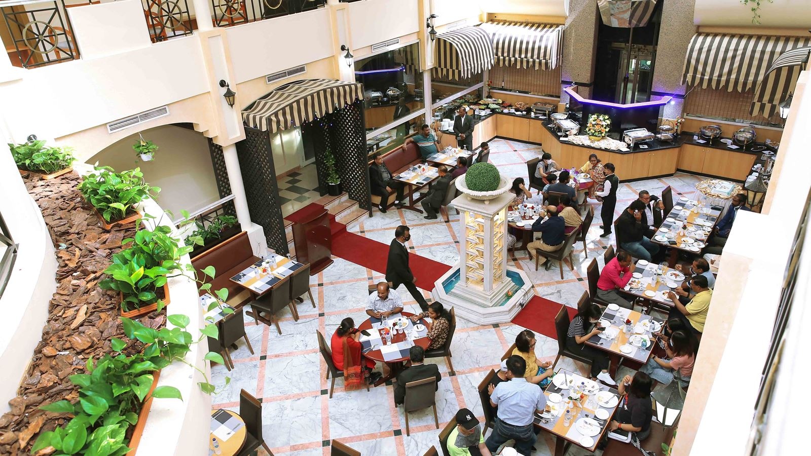 restaurants-main-restaurant