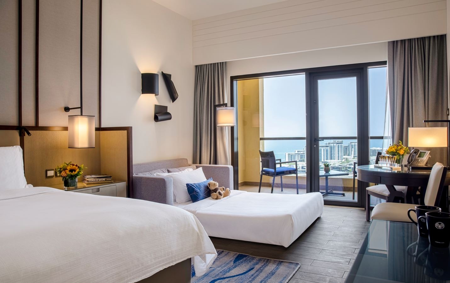 rooms-sea-front-view-family-room-with-balcony