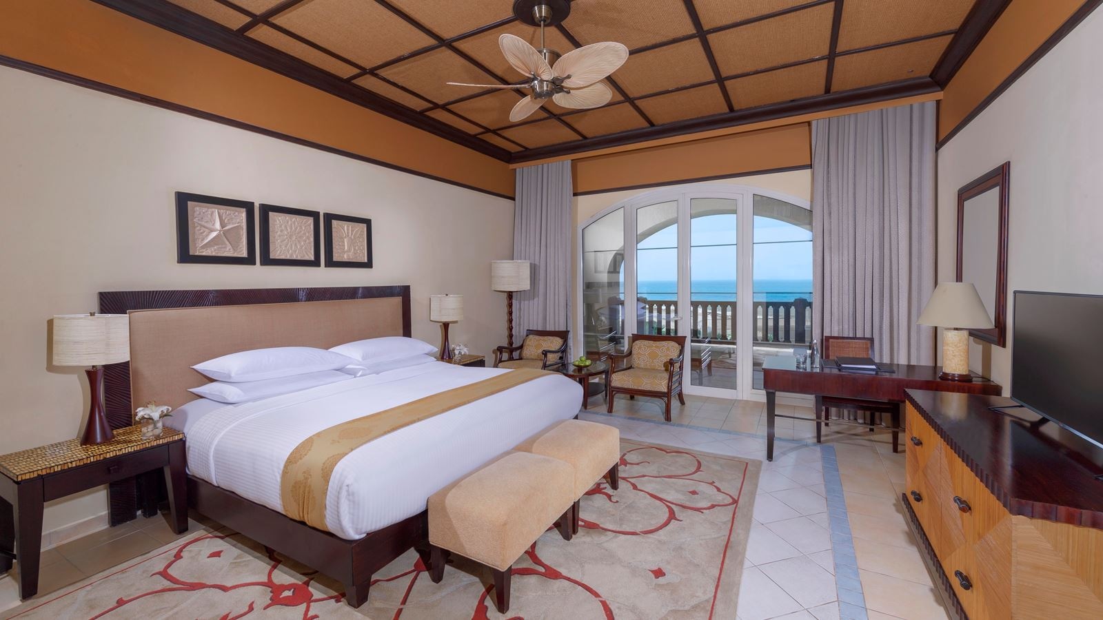 rooms-premier-sea-view-room