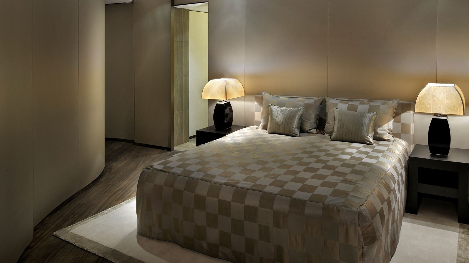 rooms-armani-deluxe-room