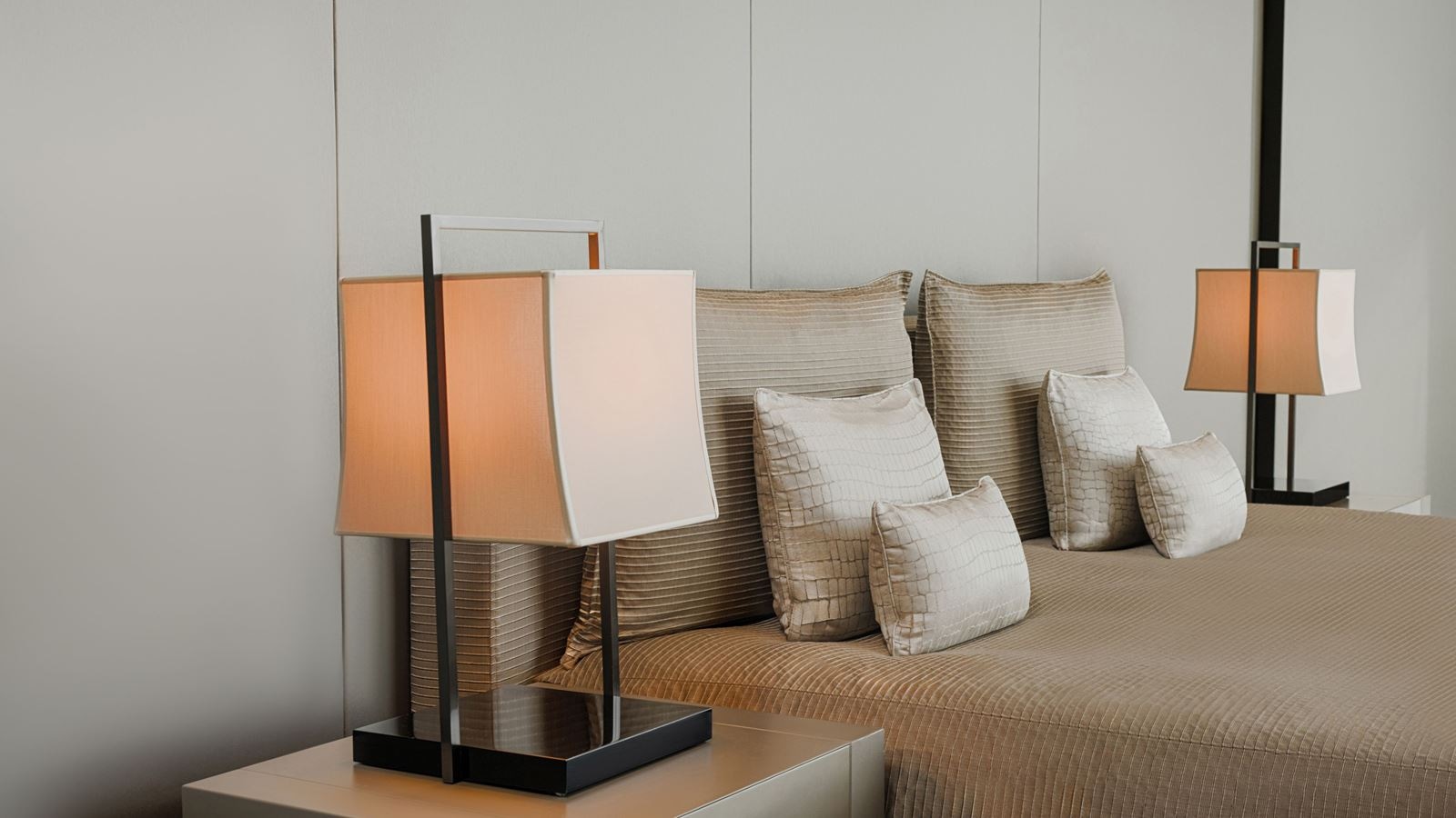 rooms-armani-signature-suite