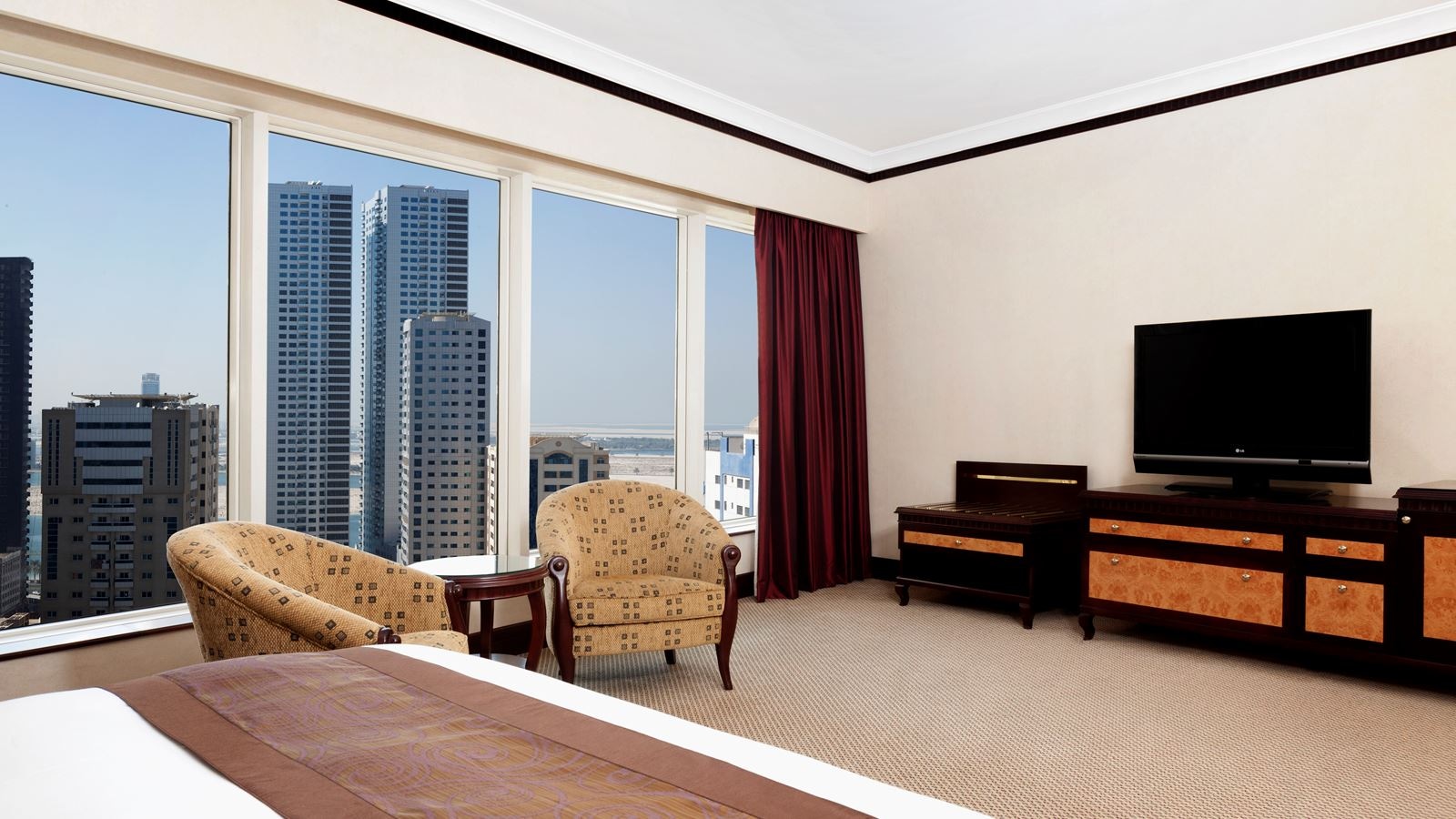 rooms-executive-suite