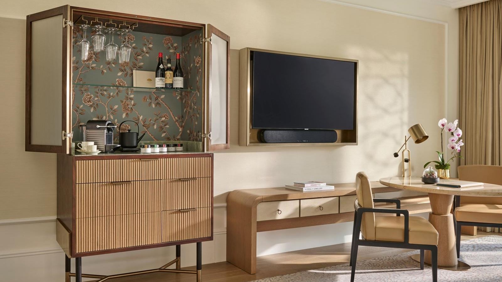 rooms-family-club-sea-view-room